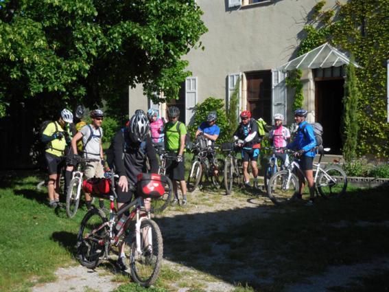 Le Relais Des Baronnies Hotel Montjay  Exterior foto